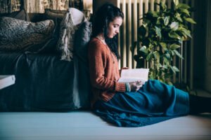 Reading a book without distraction
